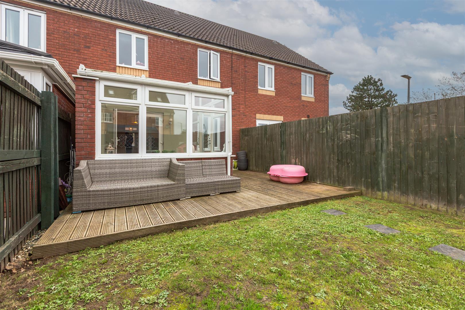 Ffordd Y Gamlas, Bynea, Llanelli, SA14 9AY
